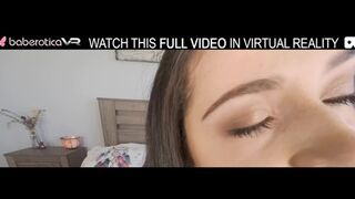 Solo Avi Love satisfies her voracious genitals with a sex toy in VR.
